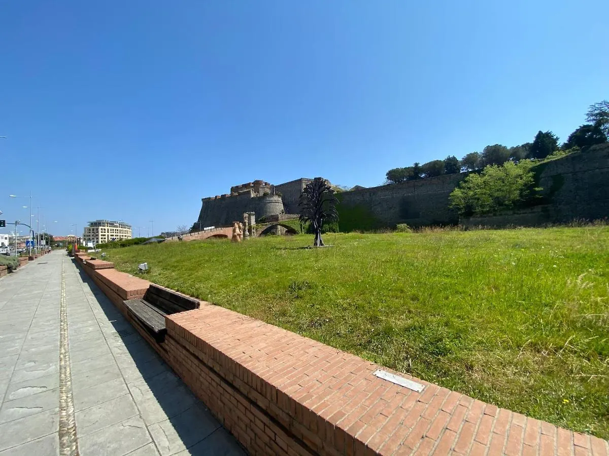 Mondo Vacanze Apartment Savona 0*,